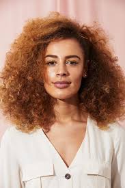 Long hair is great in its own right, but we've really been digging shorter styles these days. Hairstyles For Frizzy Hair Embrace Your Texture All Things Hair Us