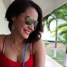 Nery Alvarez's Instagram, Twitter & Facebook