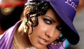 9 Reasons Christina Aguilera S Can T Hold Us Down Is A Feminist Anthem Because She S Always Been A Fighter Christina Aguilera Christina Aguilera Videos Christina Maria Aguilera