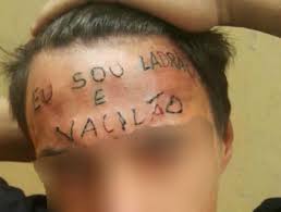 Resultado de imagem para charges = TATUAGEM