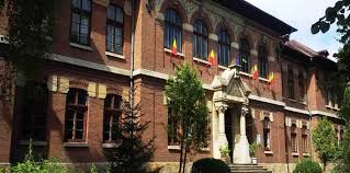 Murgoci conduce detașat, fiind prezent cu toate cele cinci specializări. Colegiul NaÅ£ional I C BrÄƒtianu Pitesti Locul 6 In Topul Celor Mai Bune Licee Din Romania Admitere 2021 Interes Public