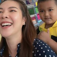ด.ช. 5 ขวบ ขอครูสาวแต่งงาน ครูบอกว่าไม่ได้ ช็อตเด็ดอยู่ที่คำตอบของเด็ก ฮากันครืน
