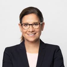 Vielen Dank für das herzliche Willkommen liebe Kolleginnen und Kollegen,  ich freue mich sehr auf die weitere Zusammenarbeit!