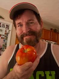 Making sauce from my garden stuff 😋😘❤️