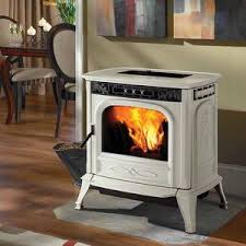 Harman Xxv In Frost A Pellet Stove With A Clean White Enamel Exterior That Looks Sharp And Works Like A D Pellet Stove Wood Pellet Stoves Harman Pellet Stove