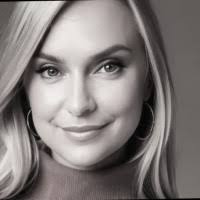 100+ "Amy Lou" profiles