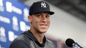 Help with this one… was in a lot of other balls that had Felipe Lopez and  John Valentin.