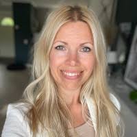 100+ "Sara Steen" profiles