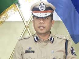 Gujarat: Ahmedabad Crime Branch busts multi-crore Ayushman Card fraud, 8  arrested