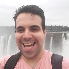 Apesar de não fazer mais parte do elenco do folhetim, o ator ainda continua nos grupos de whatsapp do elenco e, nesta última semana, de acordo com as informações de fábia, ele compartilhou mensagens em apoio à jair bolsonaro, isso incomodou. Conheca Os 13 Participantes De Ilha Record