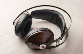 Découvrez notre gamme d'écouteurs et casques audio : Casque Audio Raconte Nous Ton Histoire Conseils Casques Audio Cobra Fr