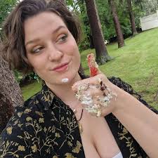 🔆Iris Pope🔆 (@imirisofficial) • Instagram profile