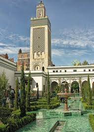 Pourtant, ce n'est que récemment. La Mosquee De Paris Paris 5e Mosquee De Paris La Grande Mosquee Mosquee