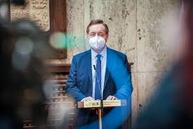 Oficiální profil ministerstva zdravotnictví čr. Novy Ministr Zdravotnictvi Arenberger Chce Tvrde Pracovat Zmeni Se Postoj Ke Sputniku Nas Region
