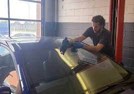 Auto Glass & Windshield Repair Shop in Oakville | Speers Auto Glass