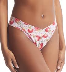 Amazon.com: hanky panky Daily Lace Original Rise Thong  (PR771101P),Abundance : Clothing, Shoes & Jewelry