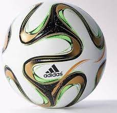 Fussball im tv über uns. Adidas Fussball Brazuca Fifa Wm 2014 Final Mini Ball Preisvergleich Geizhals Deutschland