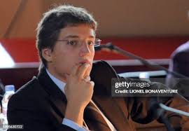 356 Isabelle Nicolas Stock Photos, High-Res Pictures, and Images