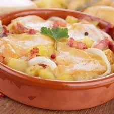 Recette De Tartiflette Maison La Meilleure Recette Recette Recette Tartiflette Tartiflette Savoyarde Recette Tartiflette Savoyarde