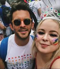 This is sweet!! : r/PolinBridgerton