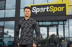 Branded items up to 85 % less! Personaloffensive Bei Sportspar Presseportal