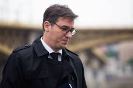 Egy olyan bérlőkedvezményes rendszert alakított ki a belvárosi önkormányzat, amelynek részeként önkormányzati közvagyonból a jog eszközével magánvagyonokat csináltak. Tovabbra Sem Irtak Ki A Tendert A Lanchidra Karacsony Eltolna A Felelosseget