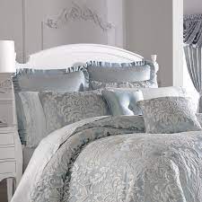 Five Queens Court Faith Woven Jacquard 4 Piece Comforter Set On Sale Overstock 13219309