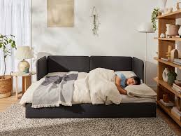 マットレス を ソファ に 改造