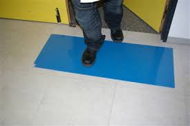 White bear lake's finest selection of carpet, hardwood, laminate, ceramic and porcelain tile, resilient vinyl flooring and area rugs. 3m Ultra Peelable Carpet Cleanliness Carton 6 115x90 White Carpet 40feuilles