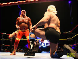 Ric flair, a cavaliers fan, injured his right hand recently, but the circumstances around the injury are a bit curious. Ric Flair Announces He S Leaving The Wwe Photo 4599534 Ric Flair Wwe Pictures Just Jared