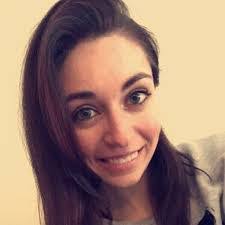 Maria Cons's Instagram, Twitter & Facebook