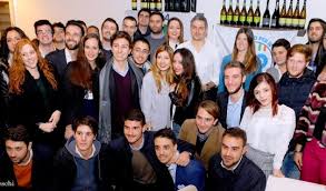 Pasquale marino, assistito da irene papi e dal rappresentante dell'a.i.a. Daniele Del Giudice Daniele Delgiu Twitter