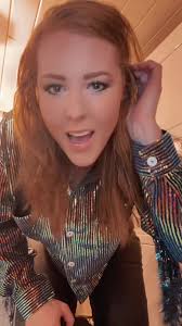 Going to see @rileygreenofficial001 tonight! 😍🥳💃🏼 #concert  #concertoutfit #fayetteville #fyp #transition #getreadywithme