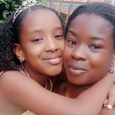 Ser bonita y trabajadora no es fácil, estoy cansada