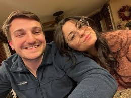 Randy Betts's Instagram, Twitter & Facebook