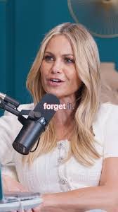 Christel Aranda's Instagram, Twitter & Facebook