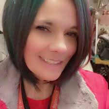 holly dees (@hollydees5)