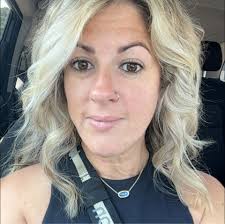 1 day post op & I don't feel hungry at all. Forced myself to have some  broth & water for breakfast & lunch but I just don't feel like having  anything. Did