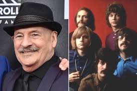 Moody Blues founder Mike Pinder dead at 82