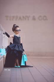 Breakfast At Tiffany S Inspired Photography Session In San Diego Ca Breakfast At Tiffany S Costume Kids Fashion Photography Little Girl Photos