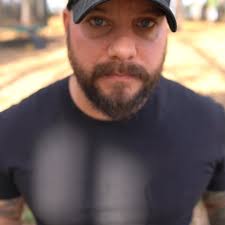 Let's talk about a truth most gym owners won't say out loud. I don't  believe in posing rooms. Not because I don't support fitness, bodybuilding,  or competition. I do. Fully. I don't