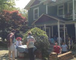 Azalea Festival parade attracts crowds from near and far