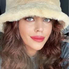 Sandy Myrick Email & Phone Number