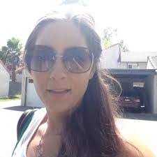 Melissa Lennon's Instagram, Twitter & Facebook