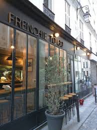 Au Breakfast Donuts Muffins Scones Et Cookies Maison A Midi Bagel A La Truite De Banka Fumee Cream Cheese Aneth Patate Frite Cookies Maison Salon De The