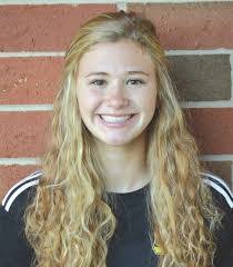 Carly Dean's Instagram, Twitter & Facebook