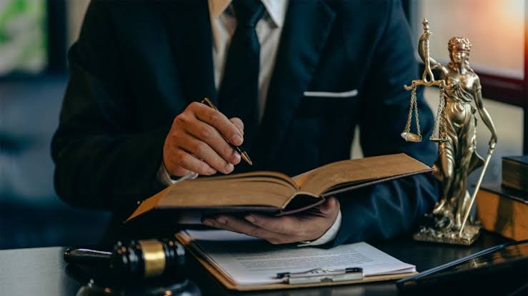 What Is Dispute Resolution in Law
