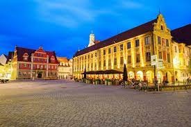Premium Photo | Market square in the old town of memmingen. memmingen is a  town in swabia in bavaria, germany.