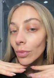 Hannah Chody Gua Sha Routine