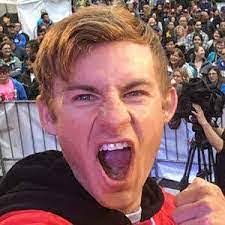 Eric Laming's Instagram, Twitter & Facebook